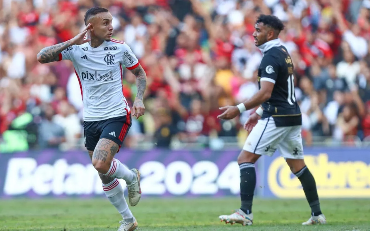 Flamengo se impõe e aplica maior goleada da história sobre o Vasco