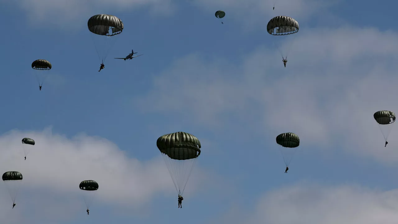 GALLERY: Parachutists recreate D-Day jump, honor WWII veterans in Normandy ceremonies