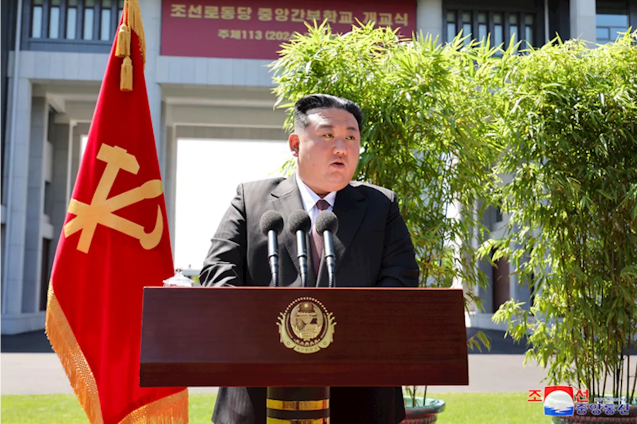 ‘김정은 우상화’ 중앙간부학교 개교…김덕훈·최선희도 ‘재교육’ 받아