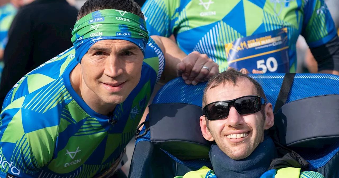 Tributes paid to rugby league and MND fundraising hero Rob Burrow