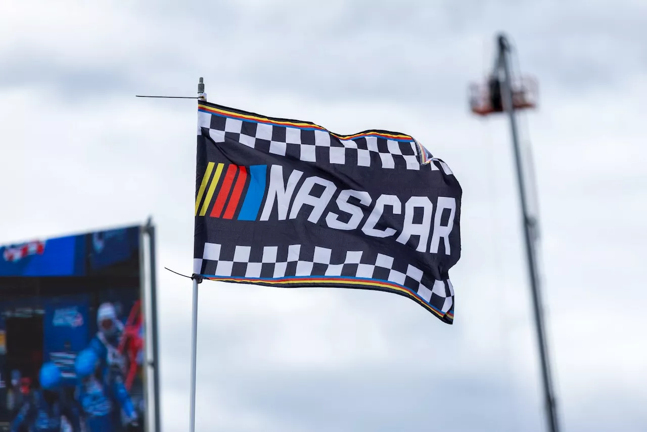 NASCAR Enjoy Illinois 300 FREE LIVE STREAM (6/2/24): Watch NASCAR race online