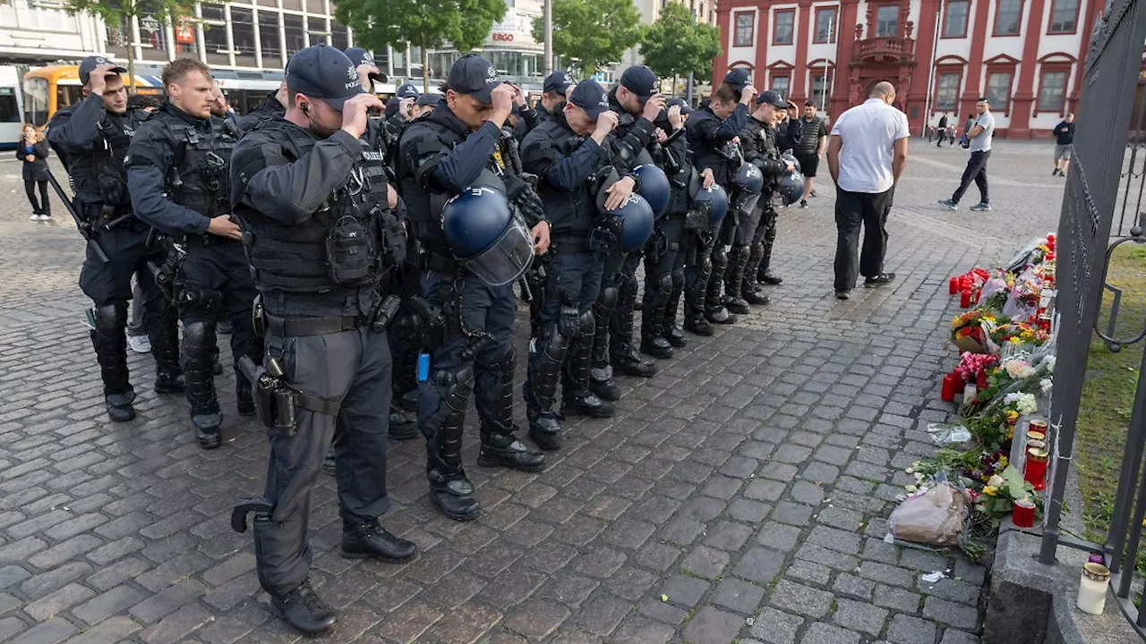 'Schmerzlicher Verlust': Erschütterte Reaktionen auf Tod des Polizisten in Mannheim