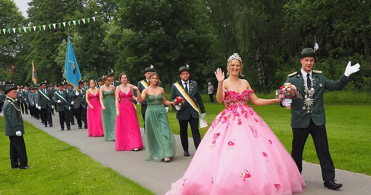 Stadtschützenfest in Nieheim: Diese jungen Majestäten feiern mit Land und Leuten