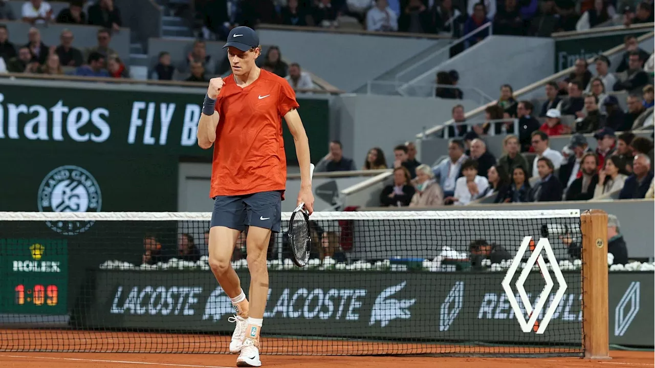 Roland-Garros : Sinner garde la tête froide contre Moutet et se hisse en quarts