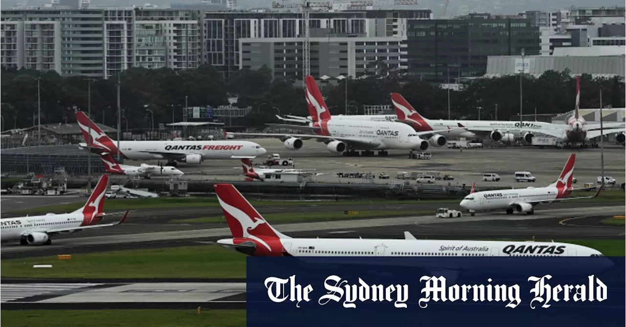 Planes will keep landing in hour before curfew ends if Sydney Airport gets its way