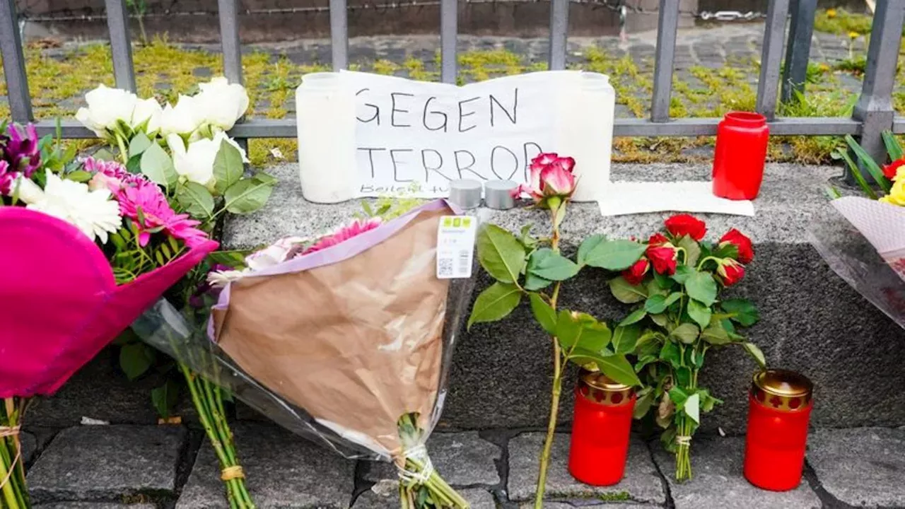 Gewalttat: Polizist Stirbt Nach Messerangriff Auf Mannheimer Marktplatz ...