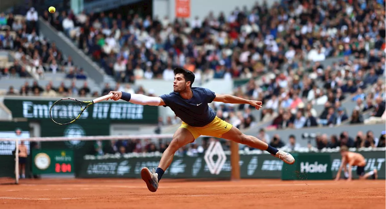 Roland-Garros : Alcaraz rejoint Tsitsipas en quarts de finale, comme en 2023