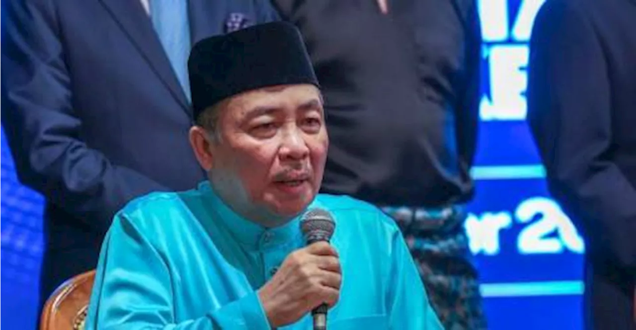 Hajiji encourages Sabahans to adopt cashless payments