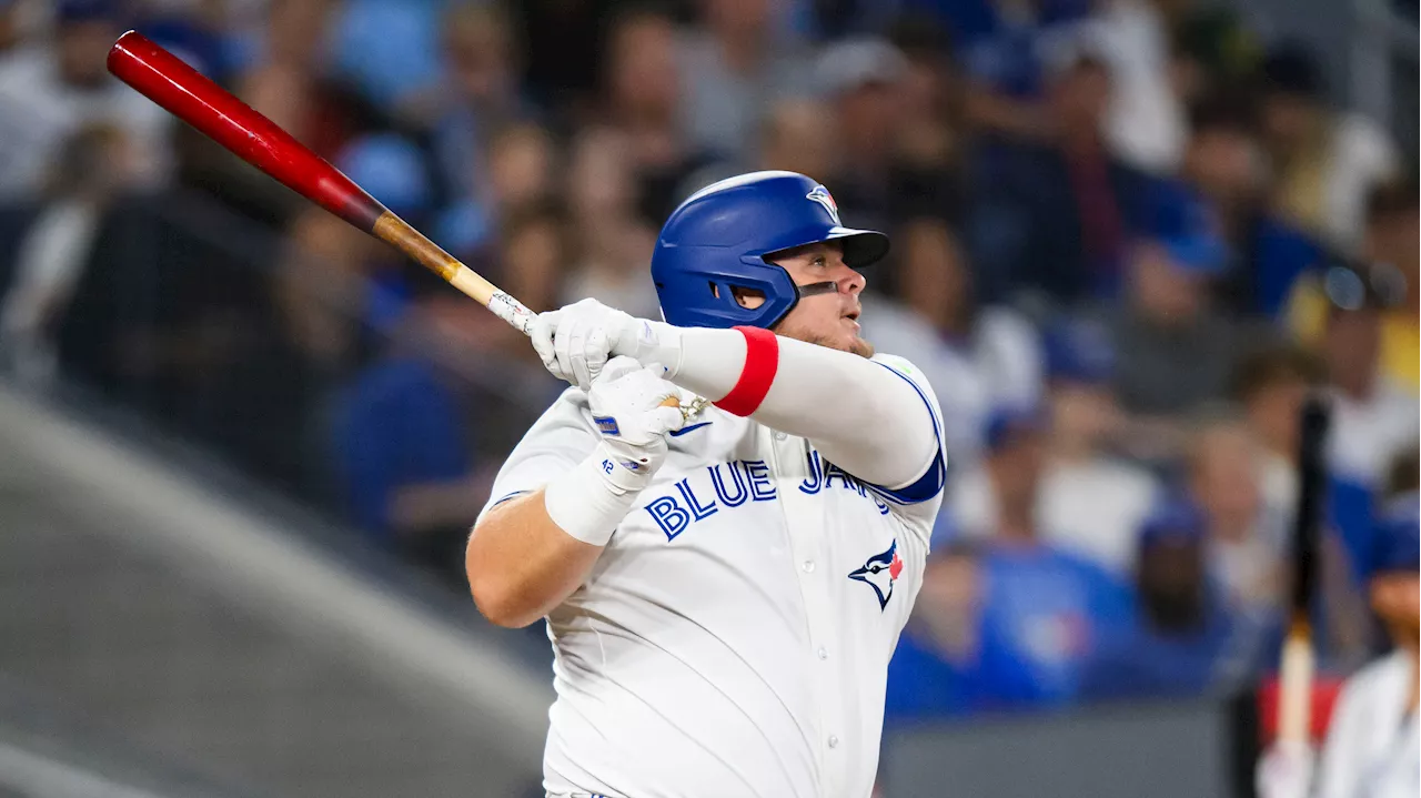 Blue Jays edge Pirates for fifth win in six games