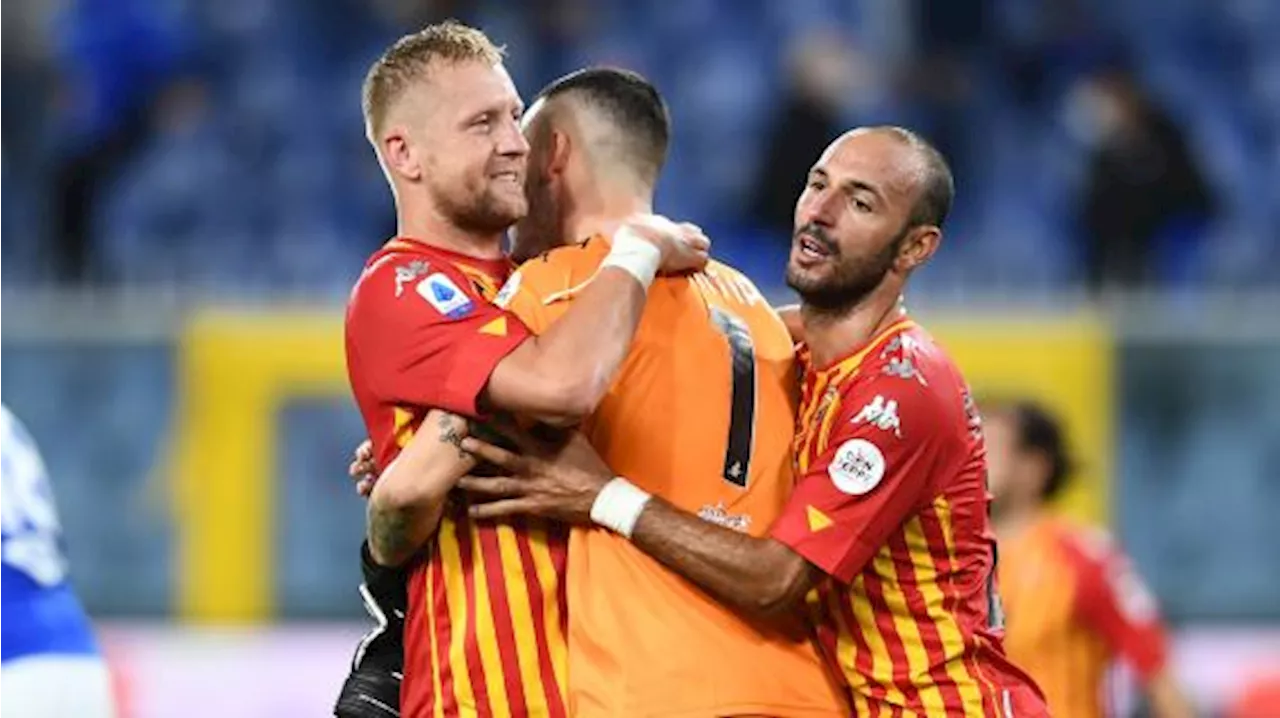 Playoff Serie C, le formazioni ufficiali di Benevento-Carrarese: Auteri cambia modulo