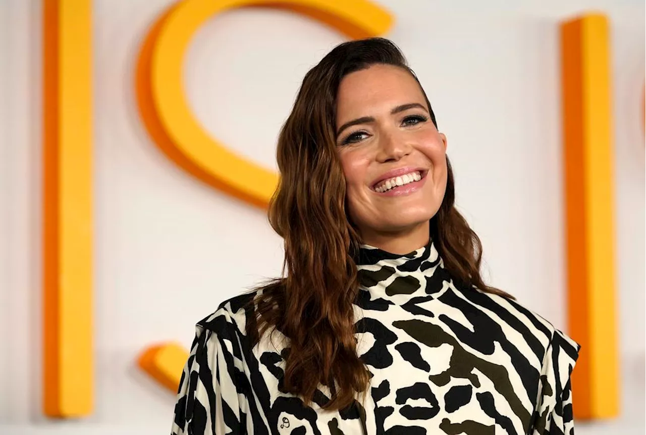 Mandy Moore er gravid