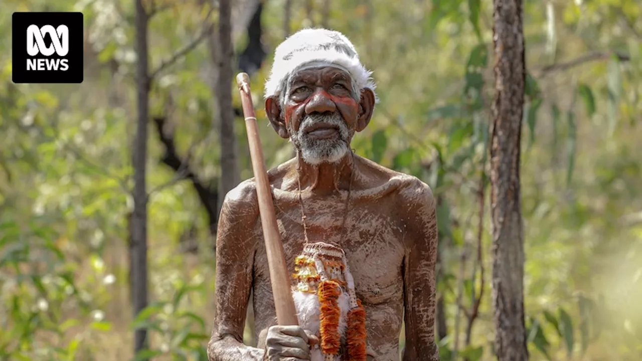 Trailblazing Arnhem Land clan leader and church minister Dr Gondarra dies aged 79