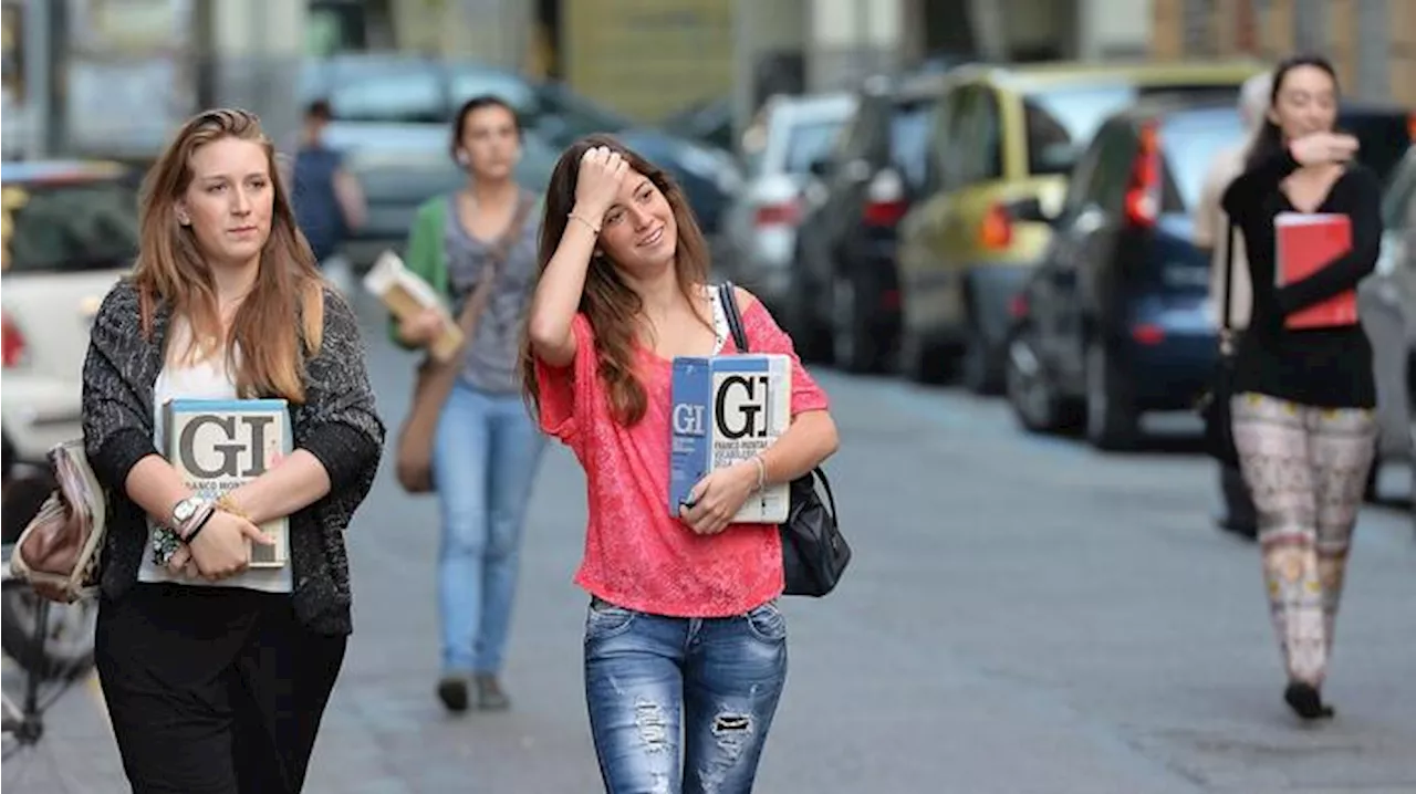 Maturità: per la seconda prova c'è Platone al Classico, 2 problemi e 8 quesiti