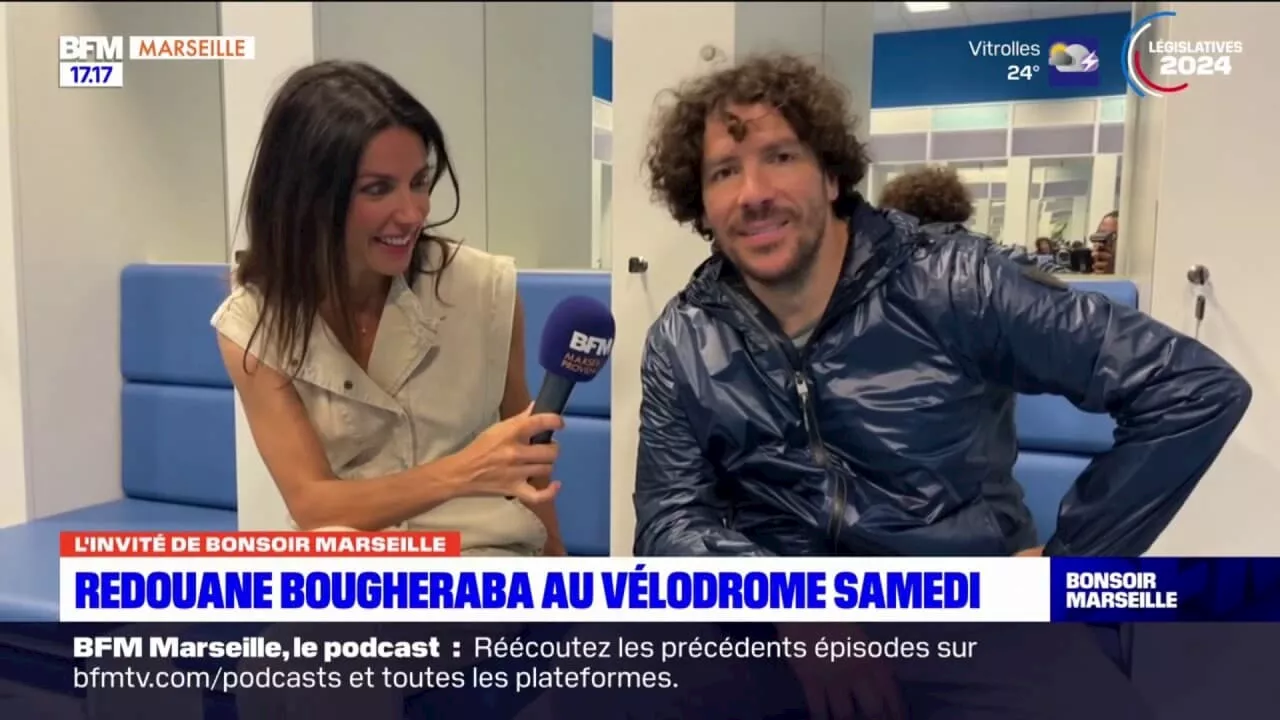 Redouane Bougheraba en visite au Vélodrome avec BFM Marseille Provence avant son spectacle