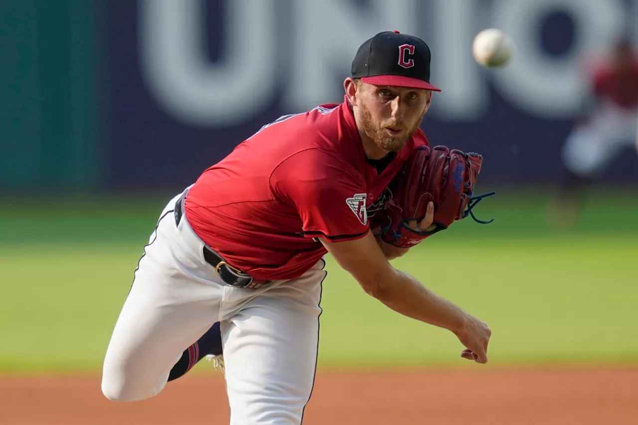 Guardians beat Mariners, 8-0, as Tanner Bibee strikes out 12 and Josh Naylor homers twice