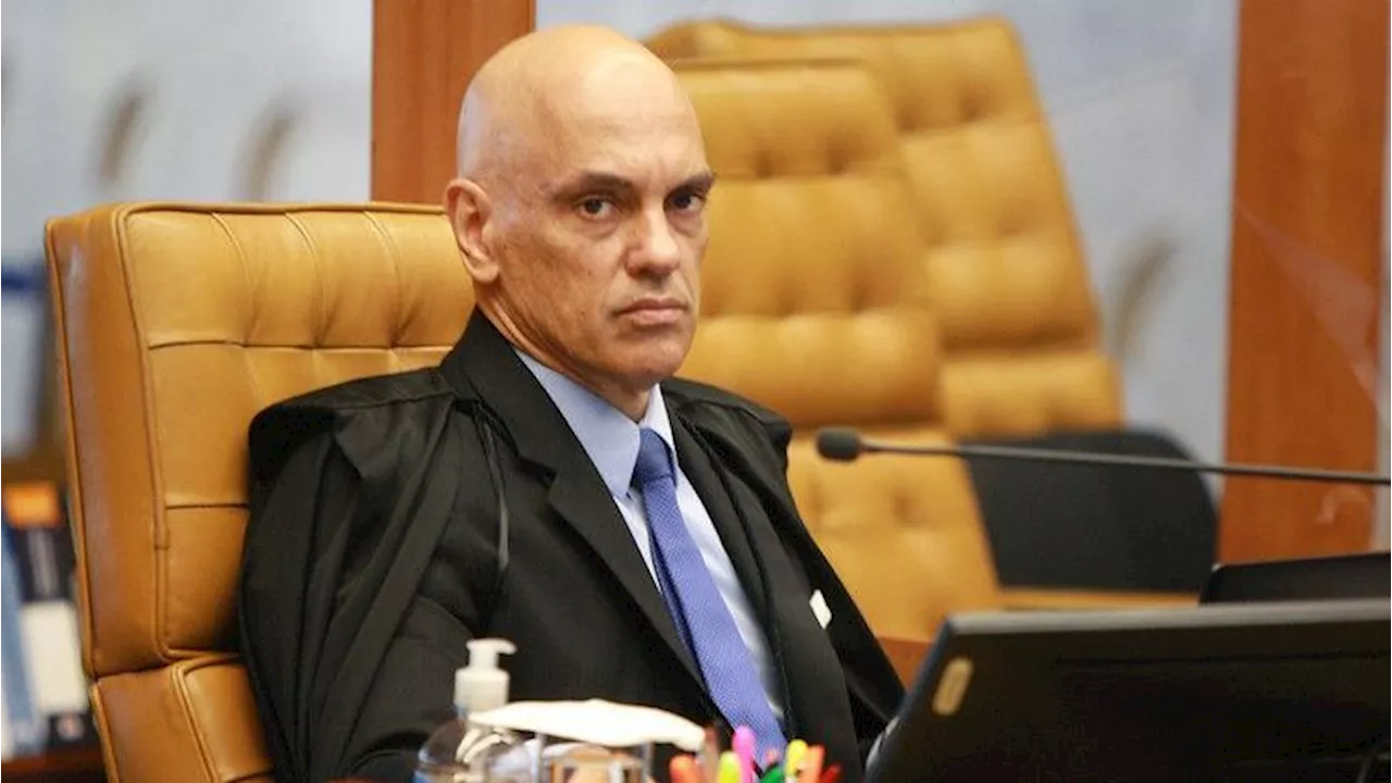 Moraes volta atrás e manda reativar parte das reportagens com acusações contra Lira