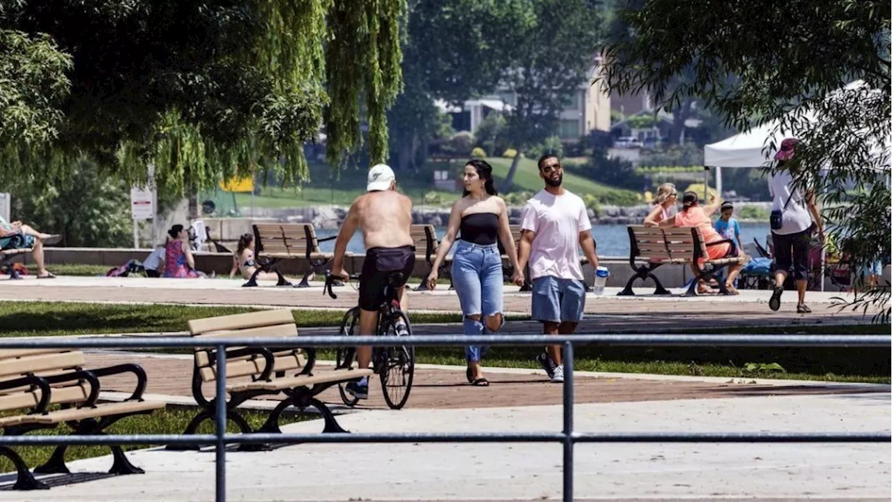 High temperatures and humidity expected to carry on in Ontario