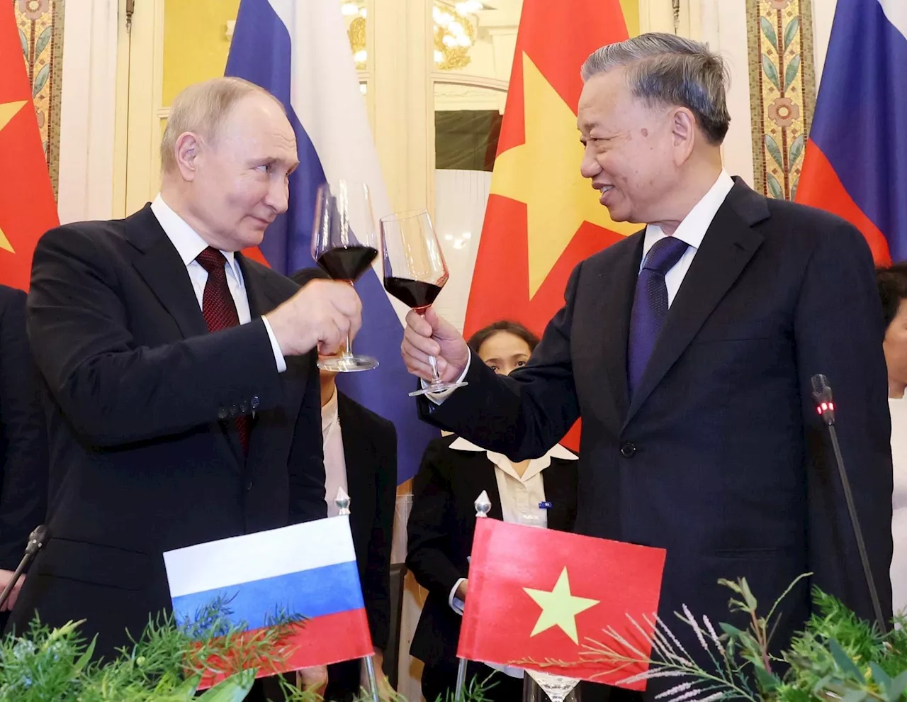 Putin no descarta suministrar armas a Corea del Norte