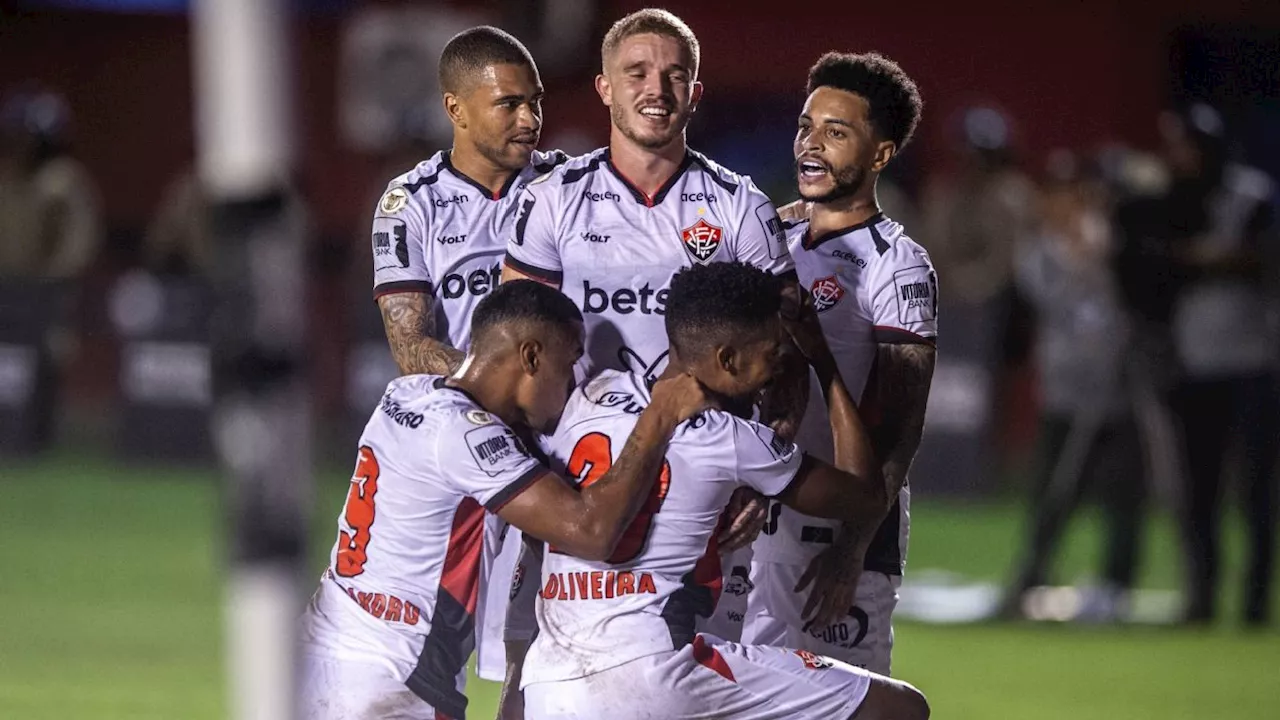 Vitória bate o Atlético-MG e coloca o Vasco no Z-4 do Brasileirão