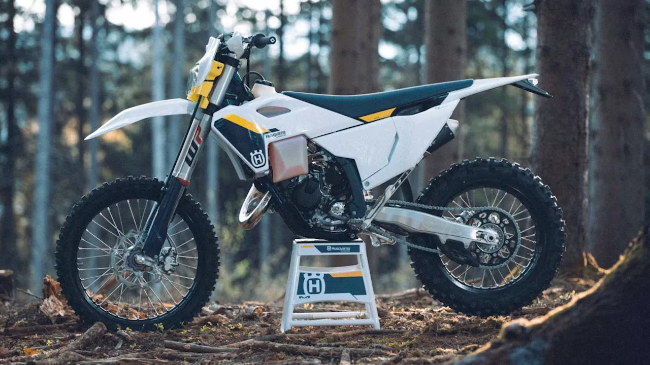 Husqvarna 125 due tempi da Enduro, torna la TE 125 2T