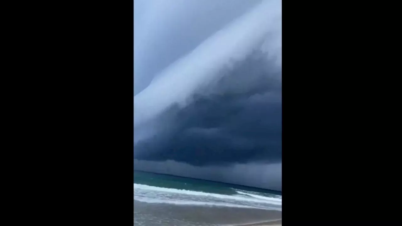 VIDEO: Captan la presencia de nubes rotor en Tamaulipas por Tormenta Tropical Alberto