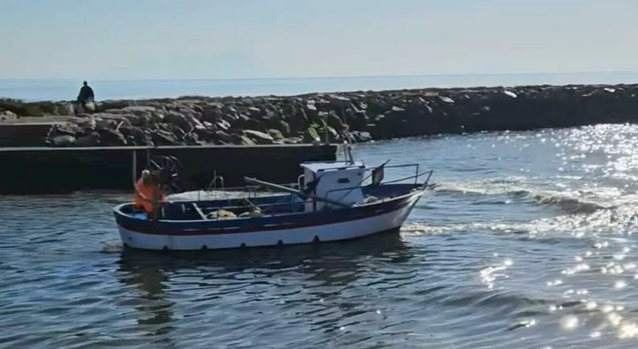 Stop alle imbarcazioni nel porto canale di Rio Martino: «Fondali compromessi»