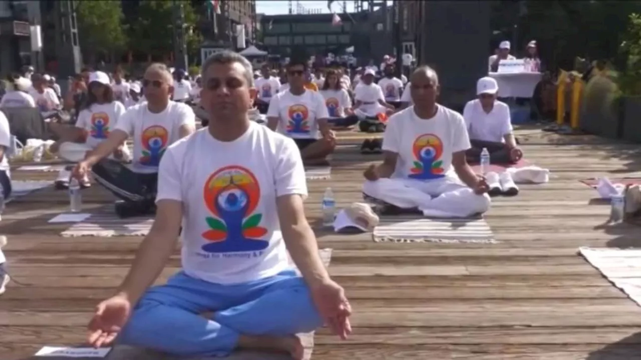 Yoga Session in America: भारतीय दूतावास ने अंतरराष्ट्रीय योग दिवस से पहले वॉशिंगटन में रखा योग सत्र, ये है इस साल की थीम