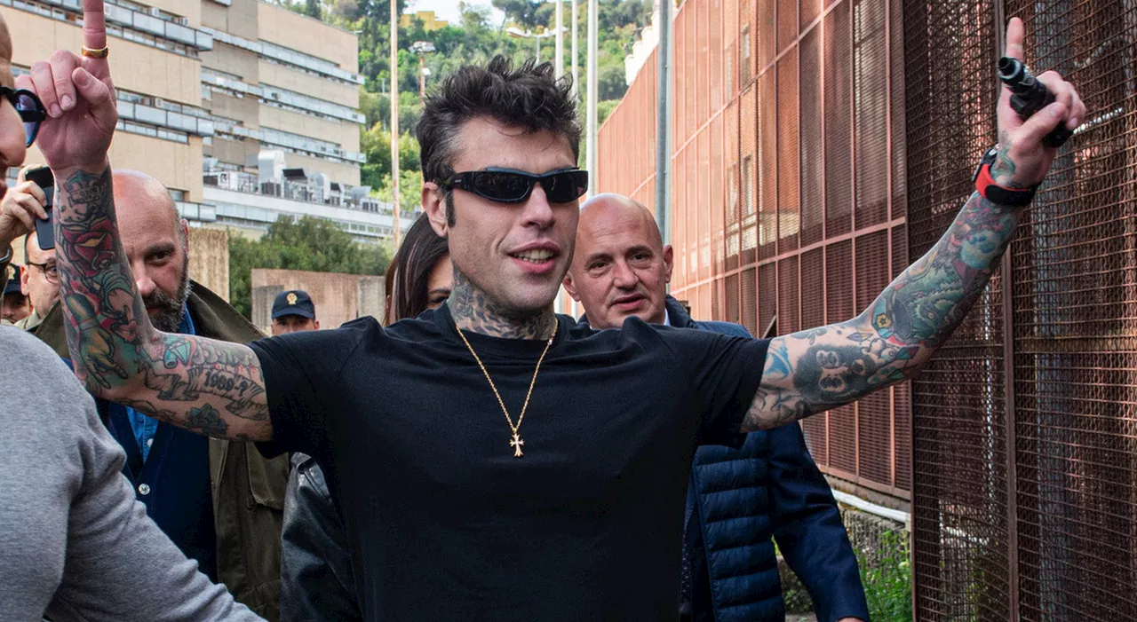 Fedez fa pace col Codacons, l'annuncio è storico: insieme per le vittime dell'Ilva