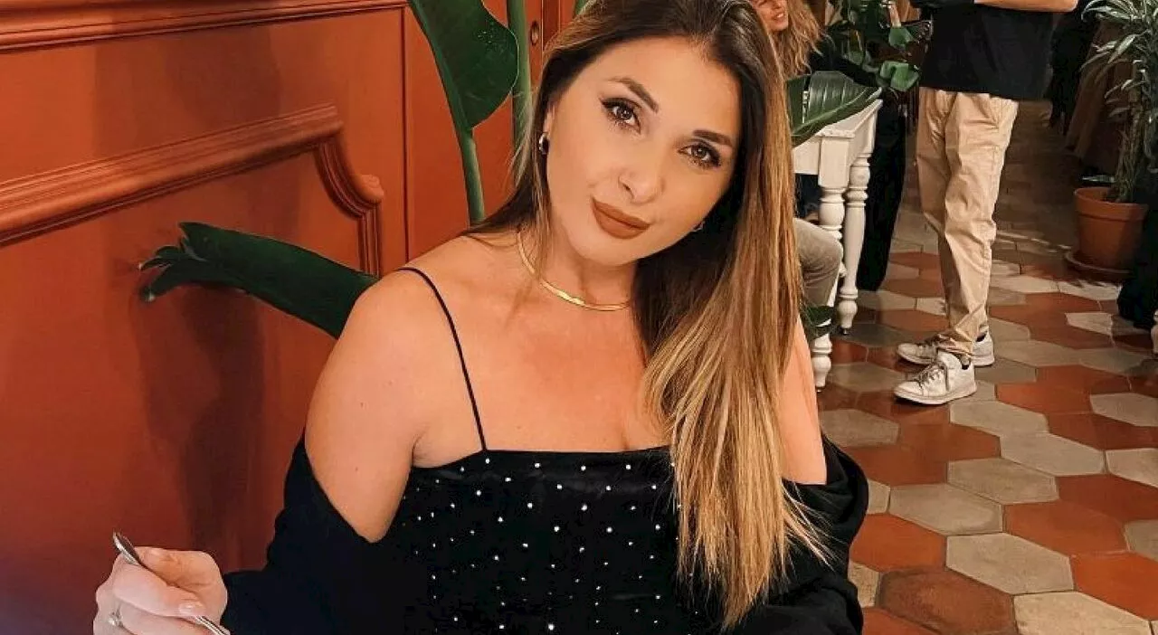 L'influencer Alice Pasti e le foto della figlia sui social: l'ex marito chiede la rimozione, il giudice gli dà