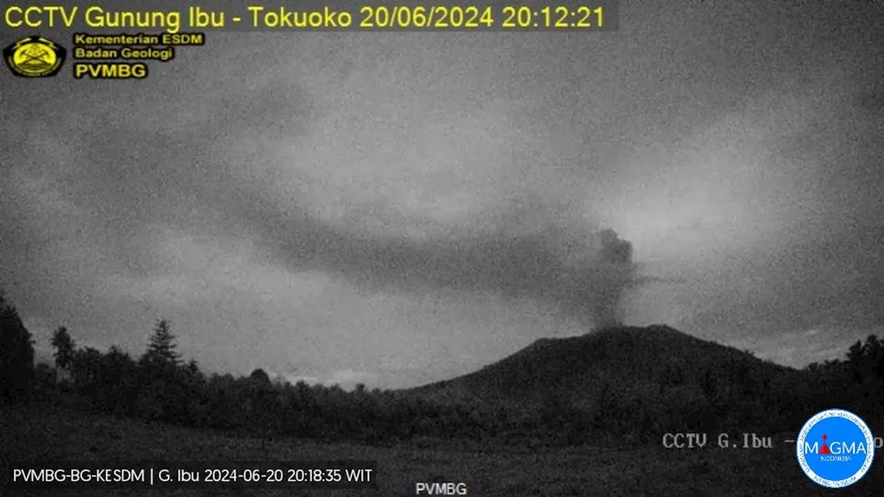 Gunung Ibu Erupsi Kamis Malam 20 Juni 2024, Kolom Abu Capai 1.000 Meter