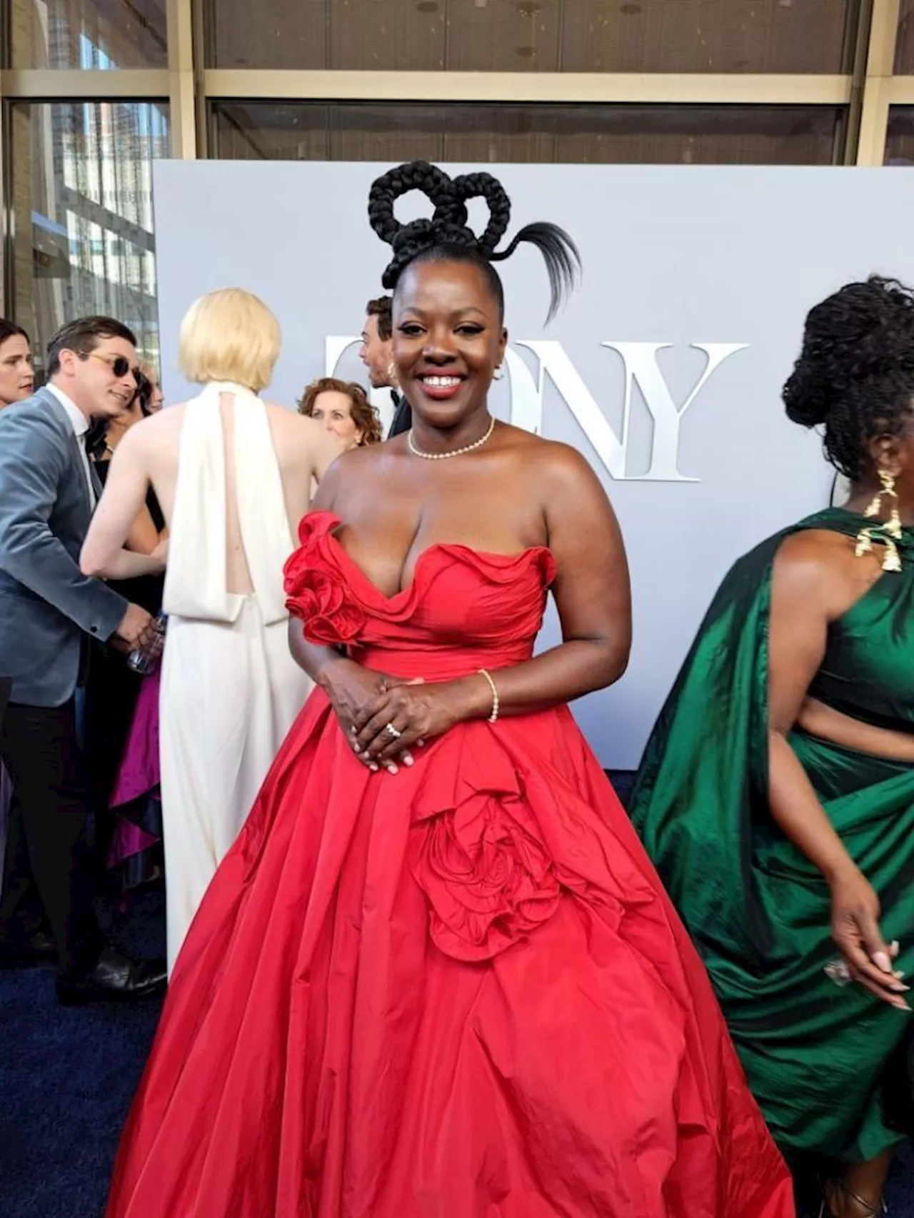 The 77th Annual Tony Awards red carpet was amazing!