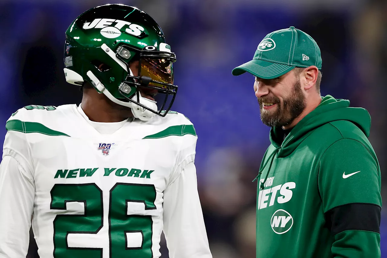 Le'Veon Bell still 'pissed' about Adam Gase's Jets play-calling