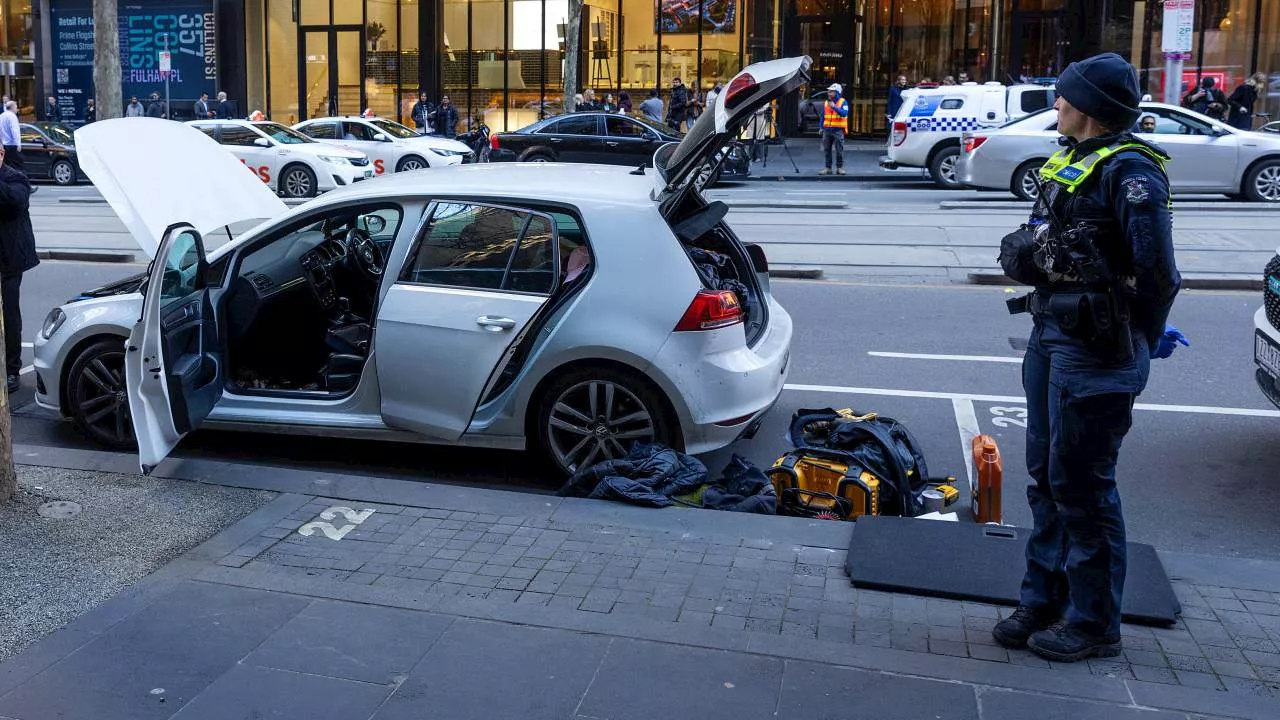 Man 33, charged with multiple offences including bomb hoax after Melbourne CBD scare