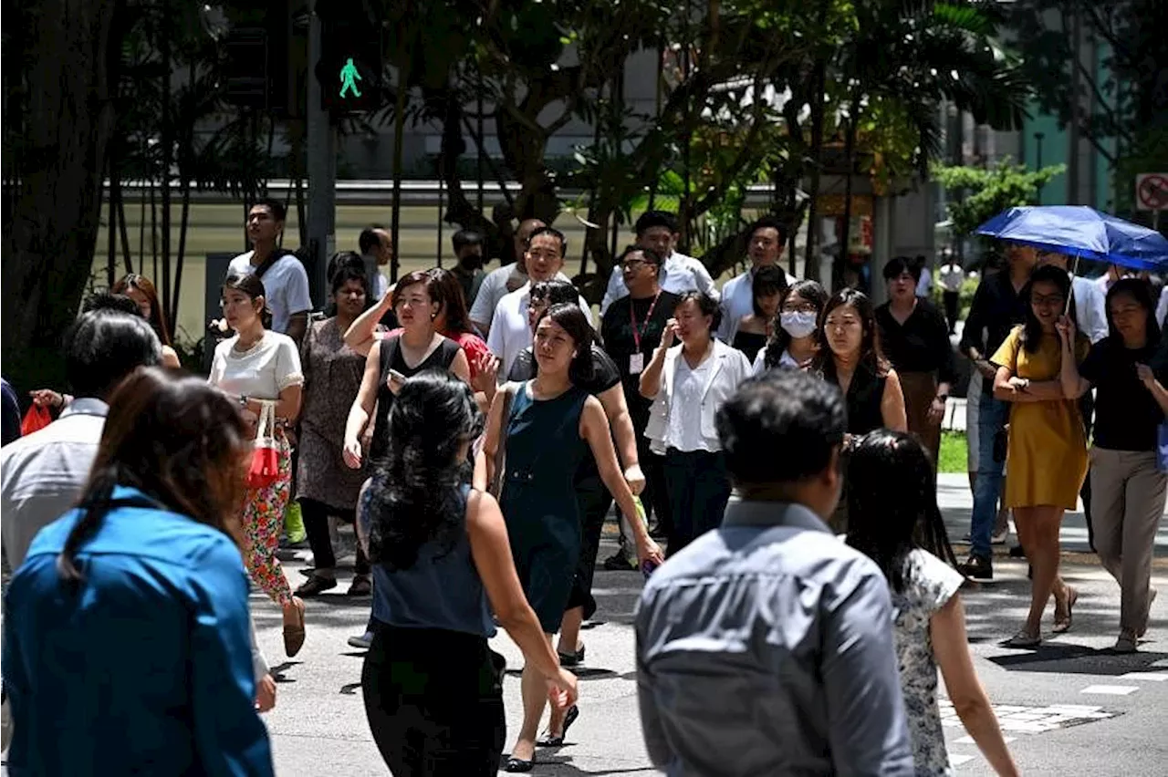 Job vacancies in Singapore go up even as unemployed numbers rise: MOM report