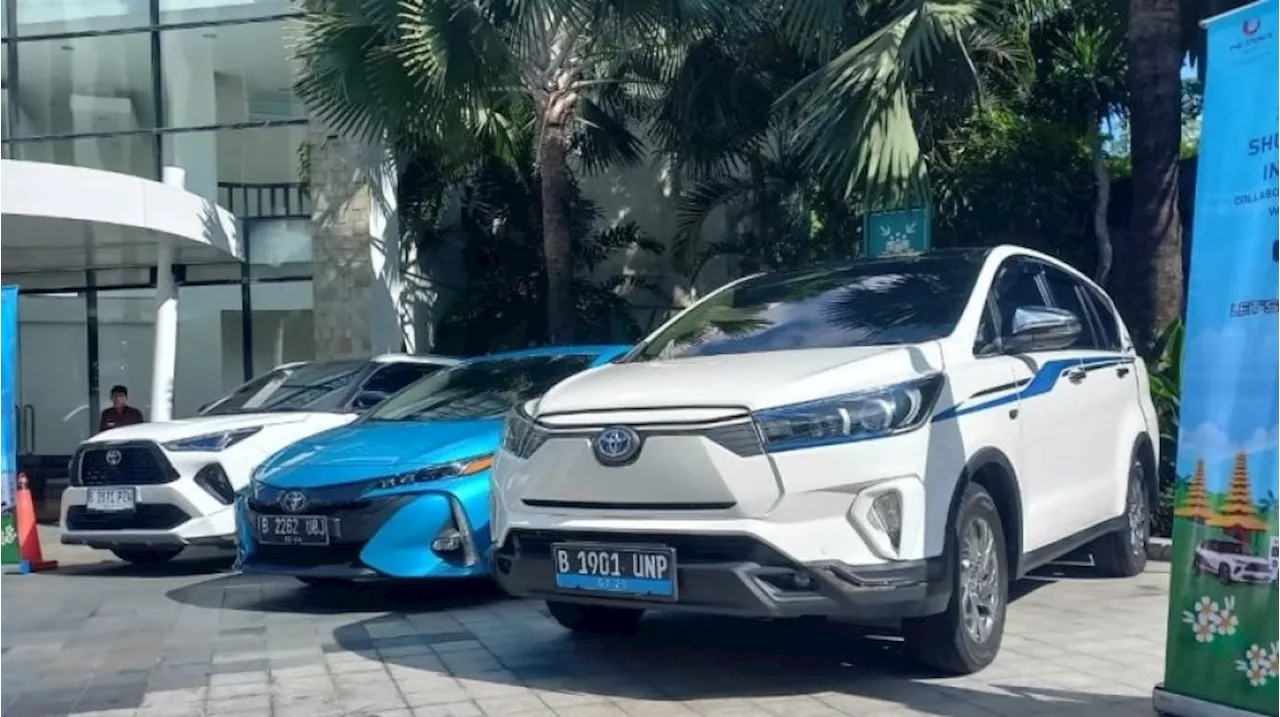 Mobil Langka Kijang Innova Listrik dan Jajaran Hybrid Toyota Jadi Kendaraan Shuttle di Legian