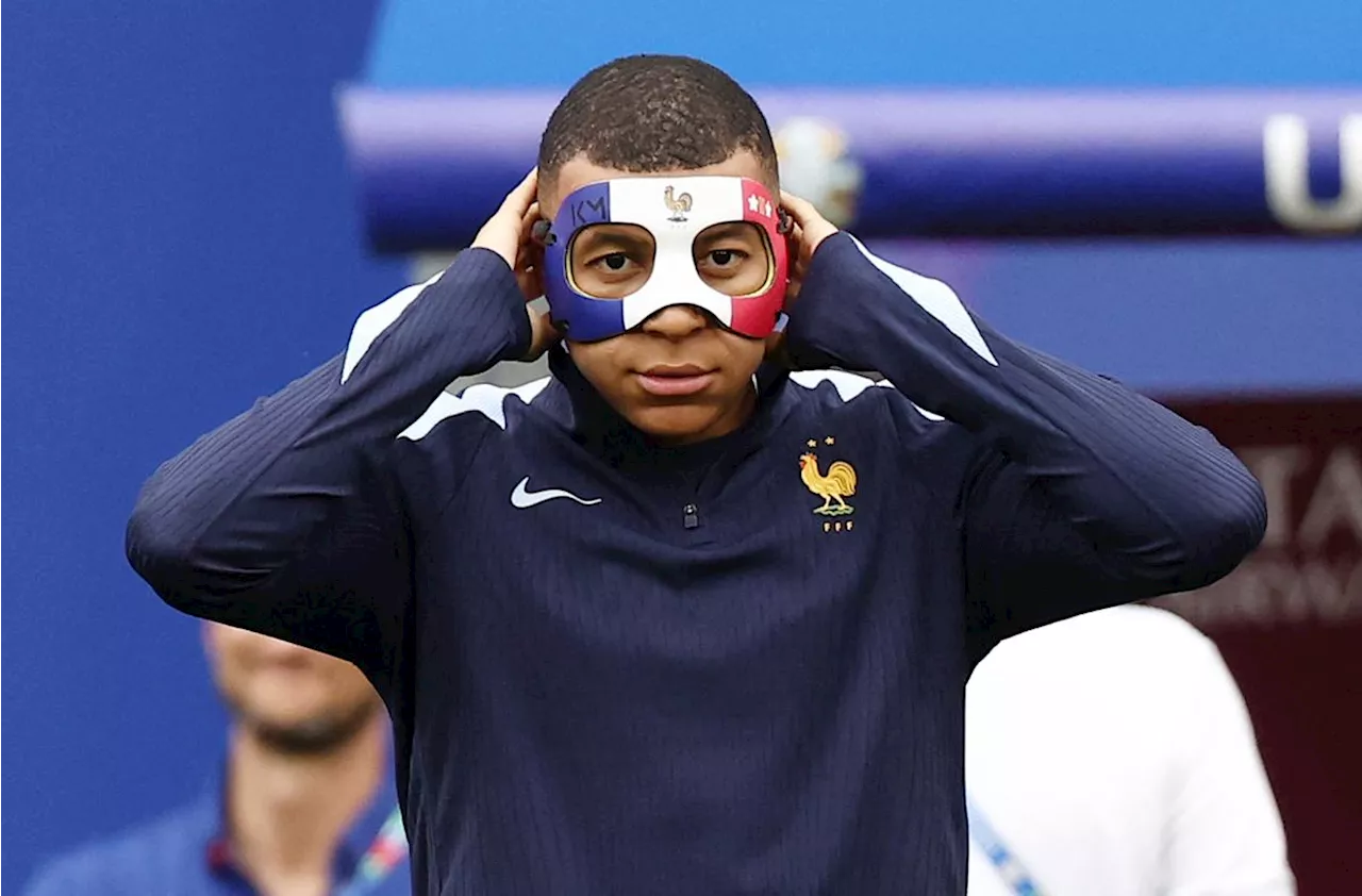 Equipe De France De Football: Vidéo. Euro 2024: Kylian Mbappé Arbore ...