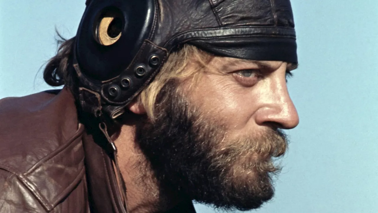 How legendary Donald Sutherland was Hollywood outsider famous for oddballs and rebels