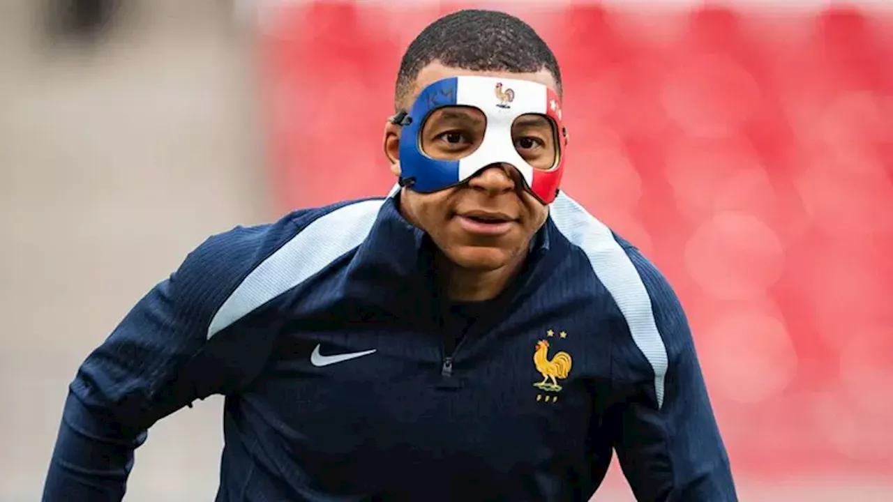 Kylian Mbappé presume máscara hacia el Países Bajos vs. Francia de la Euro 2024