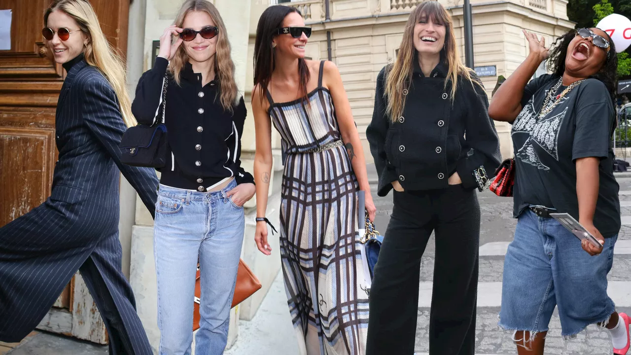 14 Chic Paris Fashion Week Street Style Looks to Recreate This Summer