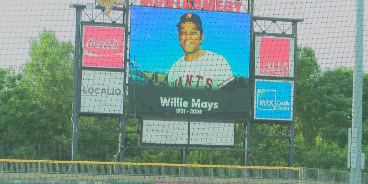 Fans at Riverwalk Stadium remember Willie Mays at Juneteenth game