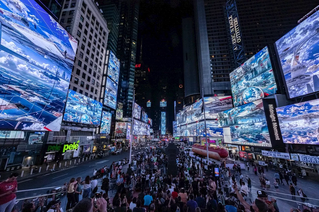 Times Square transformed: A Midnight Moment in digital art