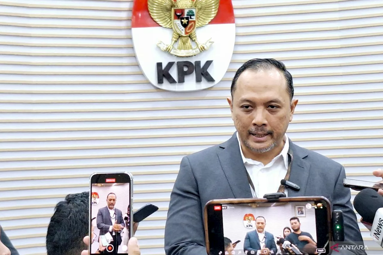 KPK geledah tiga rumah terkait korupsi di PT PGN