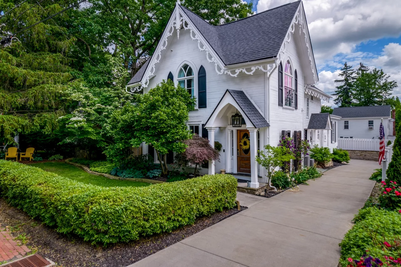 19th century Victorian offers charming mix of modern and original: House of the Week