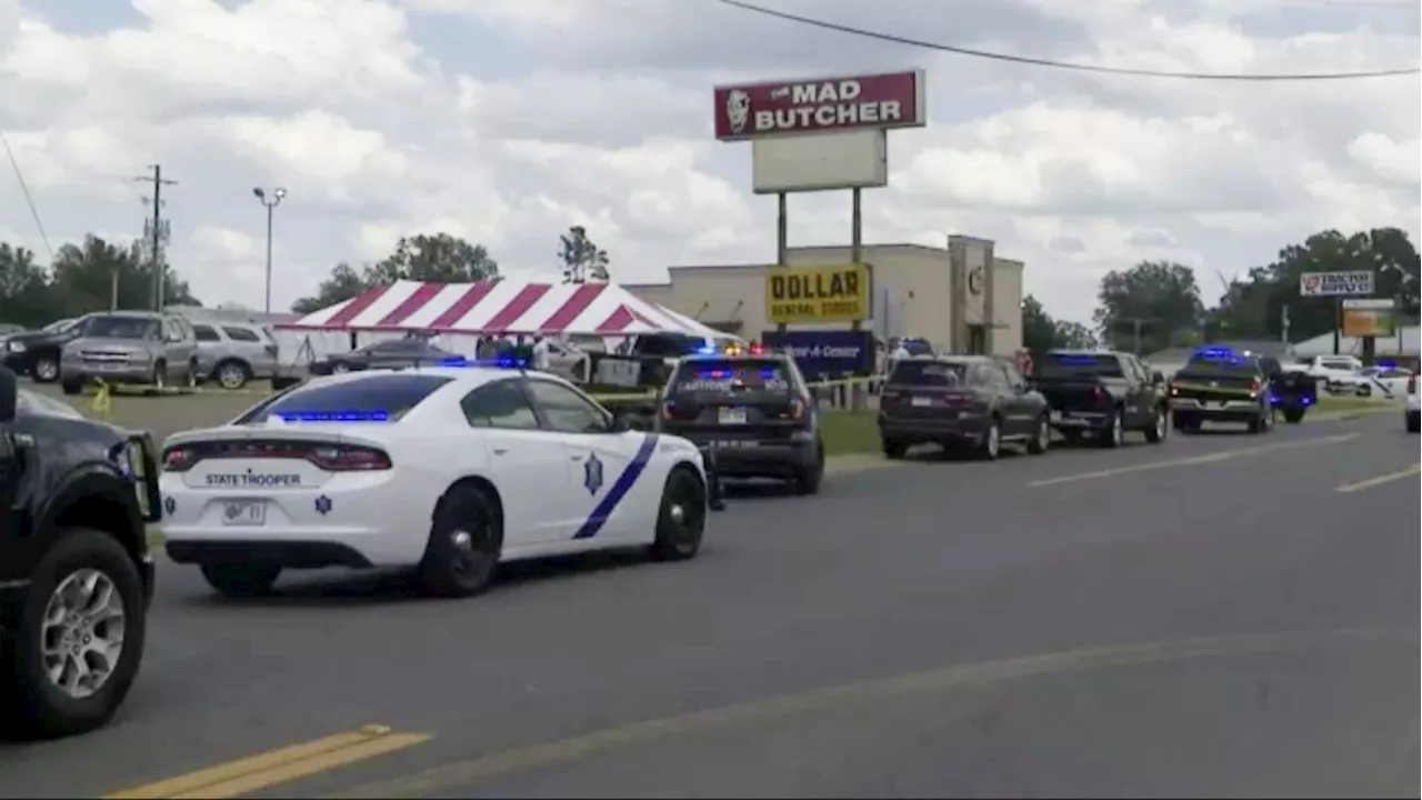 Shooting at grocery store in south Arkansas kills 3 and wounds 10 others, police say