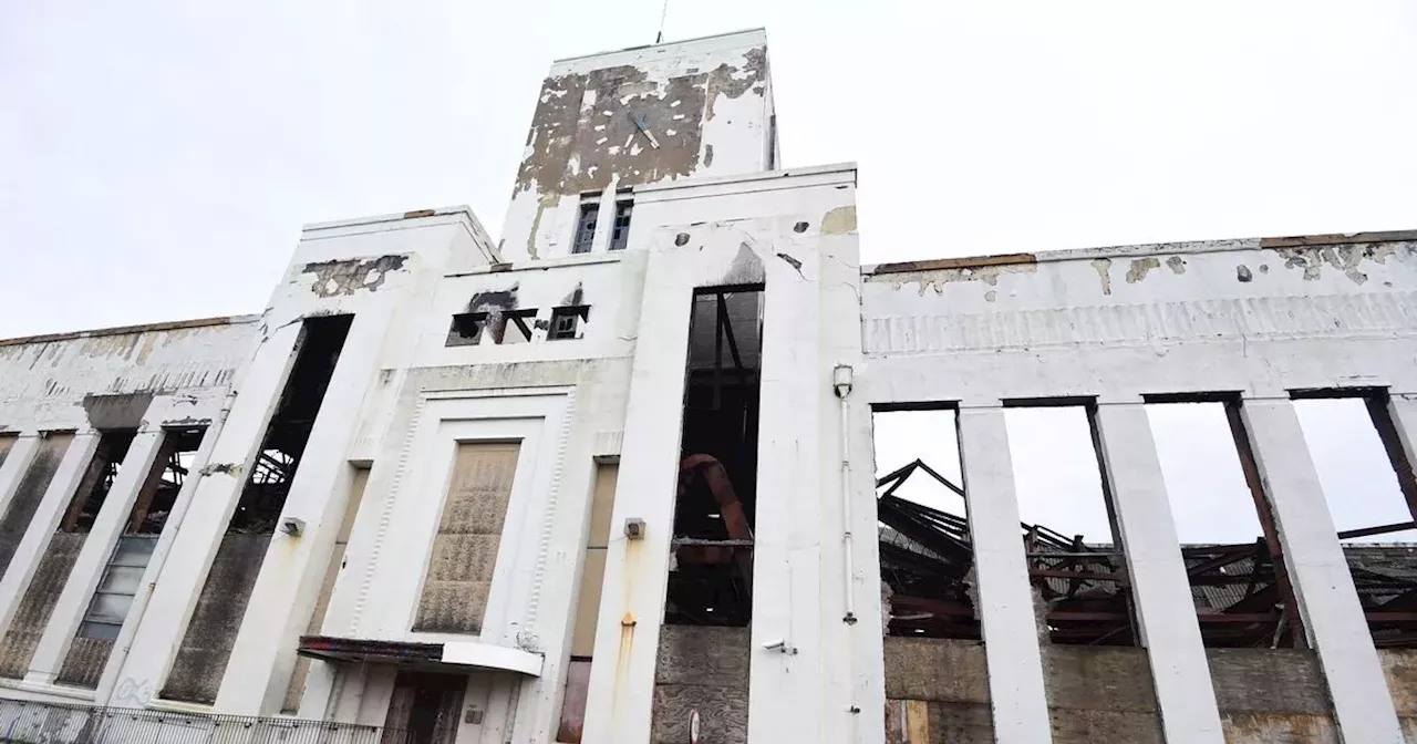 One of city's best known landmarks to be torn down and rebuilt