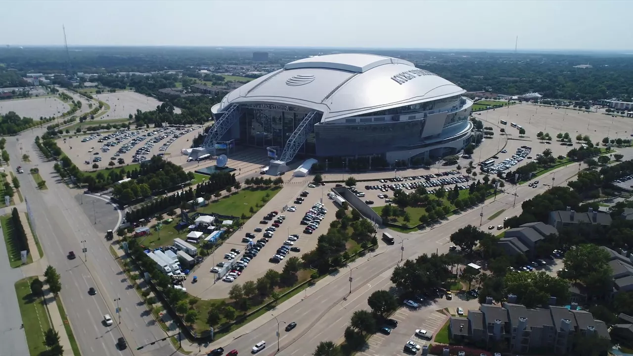 AT&T Stadium shows off grow lights for real grass at Copa America