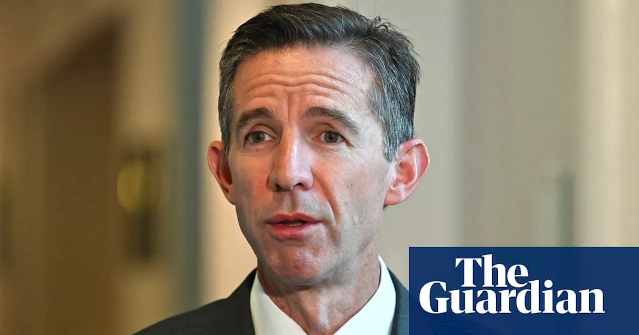 Liberal frontbencher casts doubt on Coalition claims renewable energy is driving up power prices