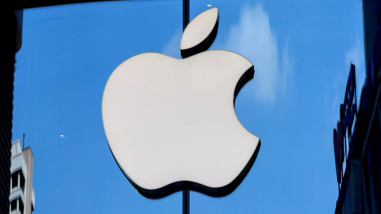 Apple delays rollout of AI features in Europe