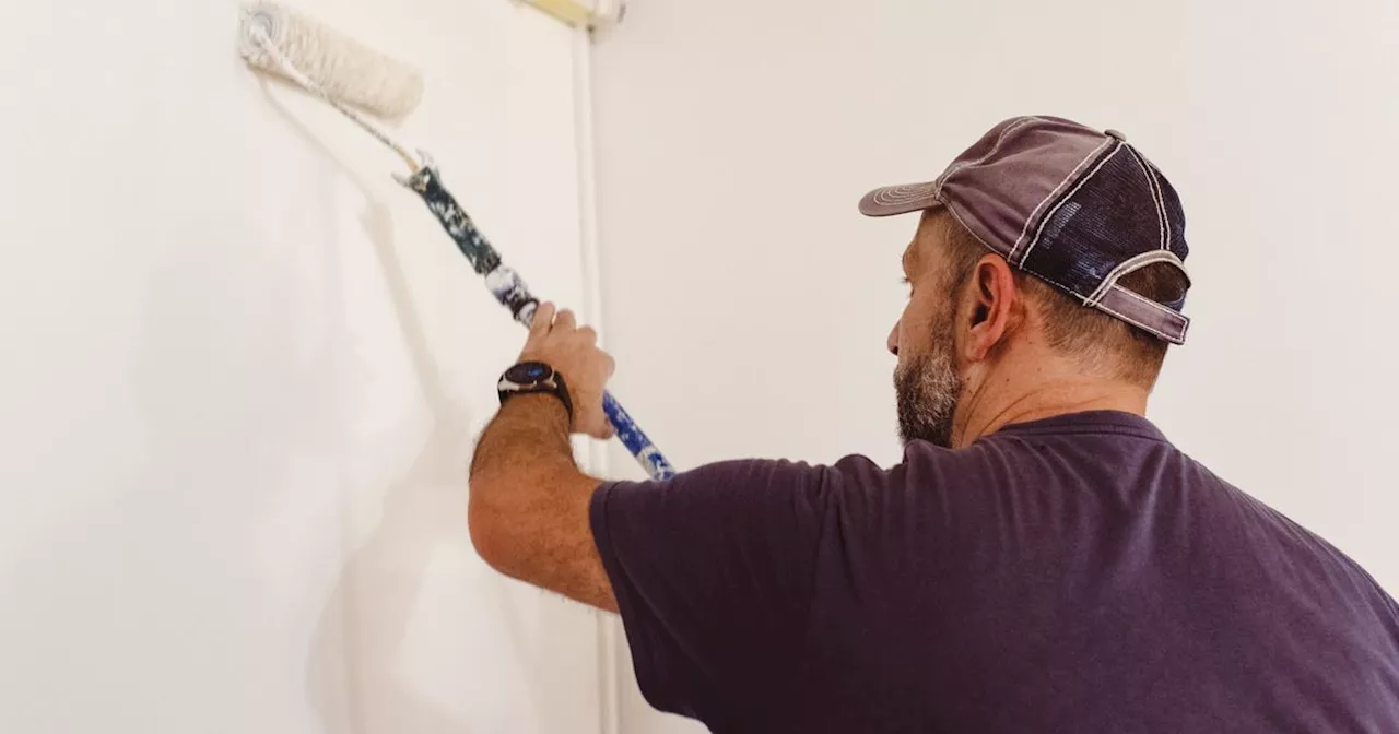 The 4 Common Mistakes People Make When Painting Their Walls, According To An Expert