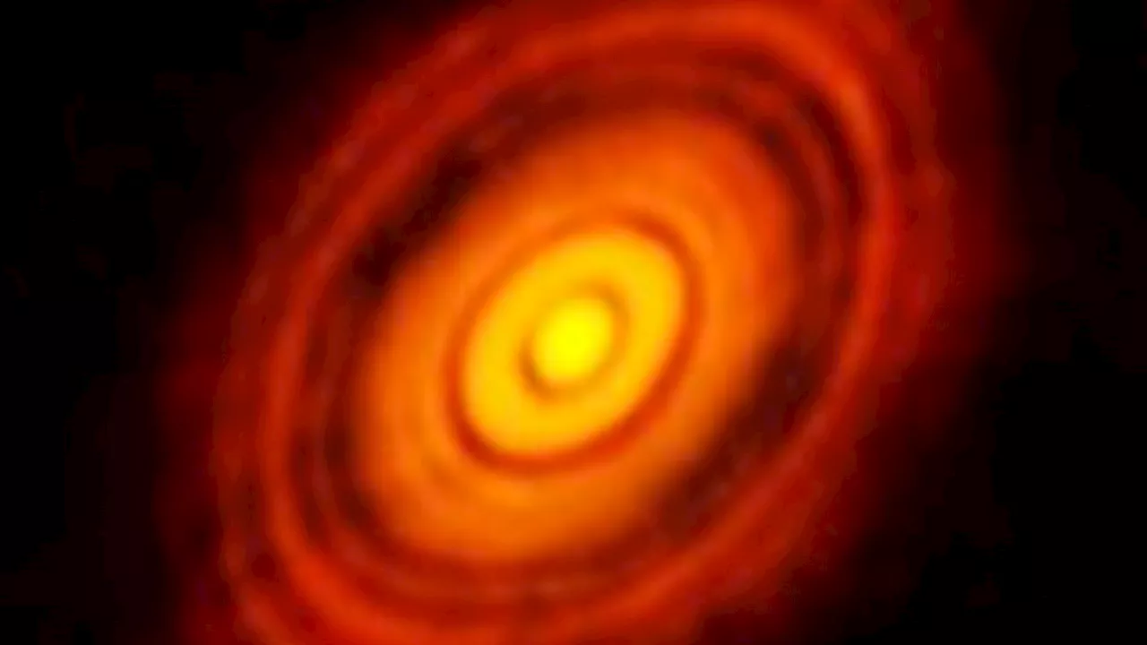 Meteorites offer clues to doughnut-like structure of early solar system ...
